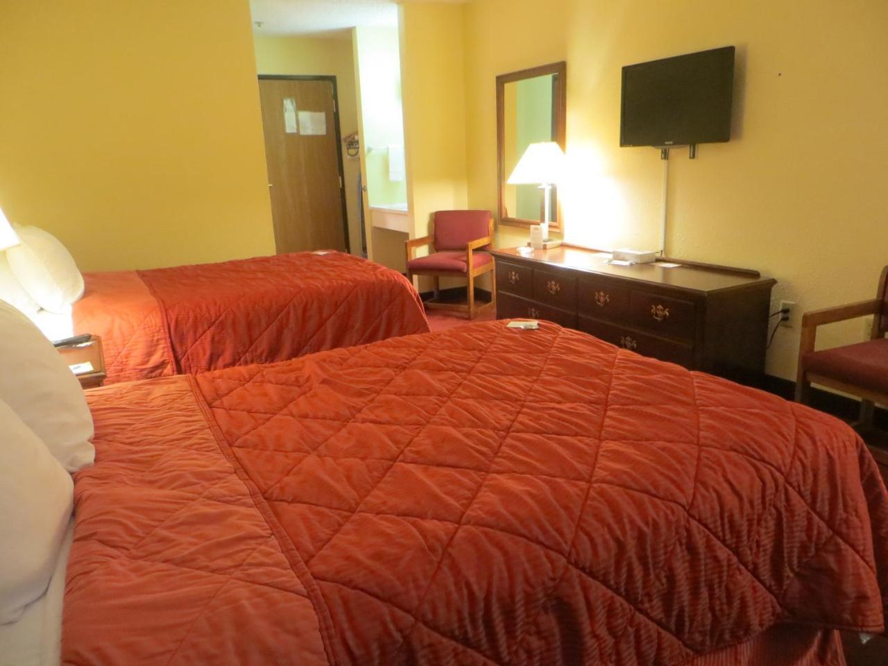 Days Inn By Wyndham Jackson Room photo